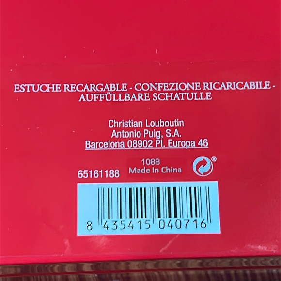 Christian Louboutin
Abracadabra La Palette Refillable Black Case - Picture 4 of 4